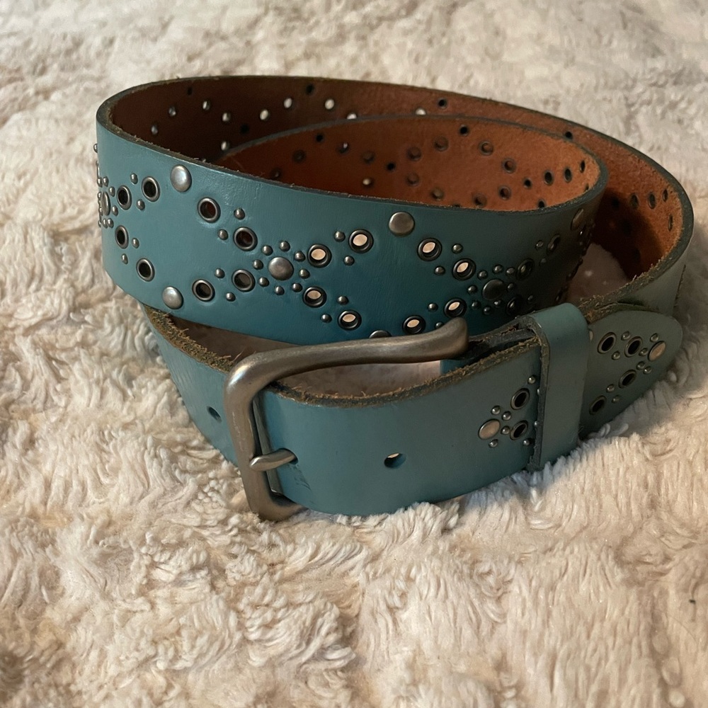 Blue leather belt -Size Medium